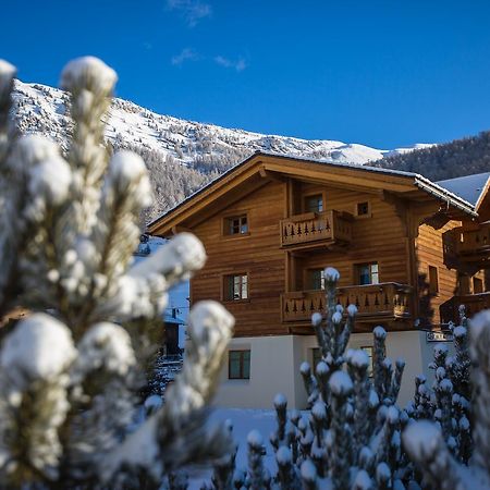 Aparthotel Les Fleurs Bleues Livigno Exterior foto
