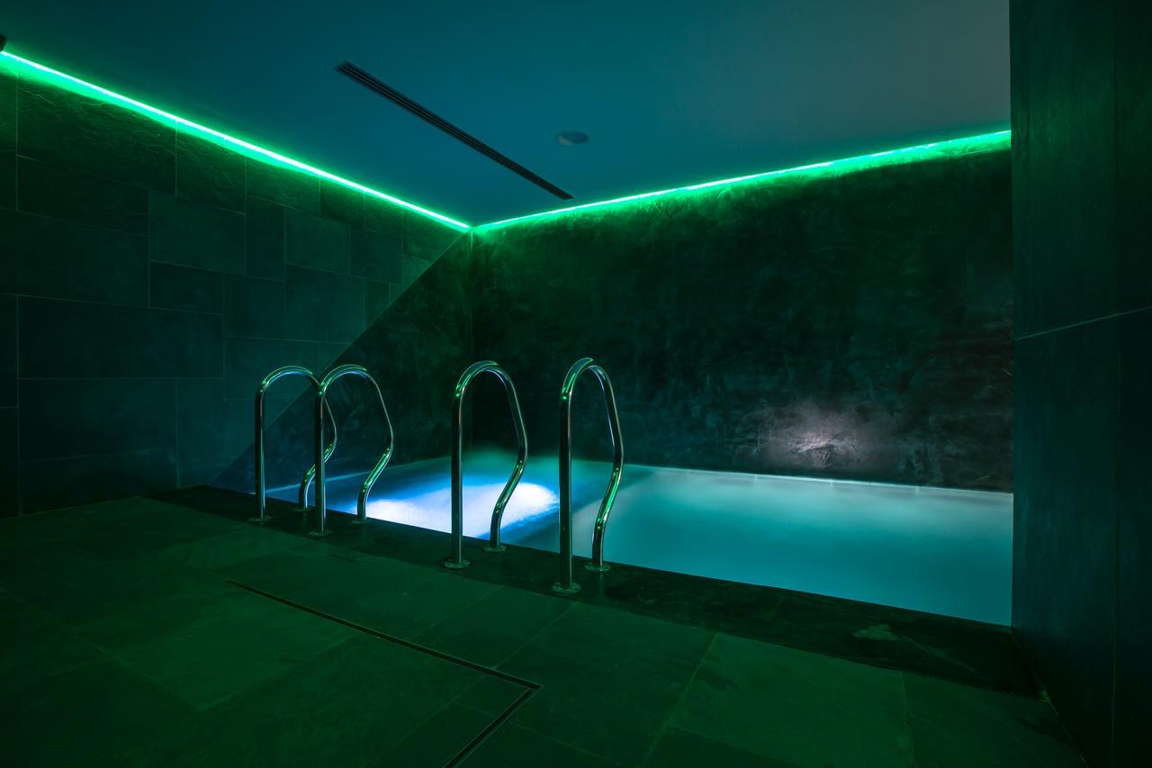 Aparthotel Les Fleurs Bleues Livigno Exterior foto